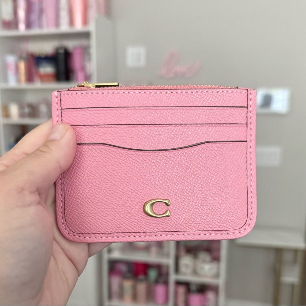 Coach zip card case bubblegum